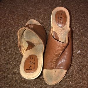 BOC mule wedges